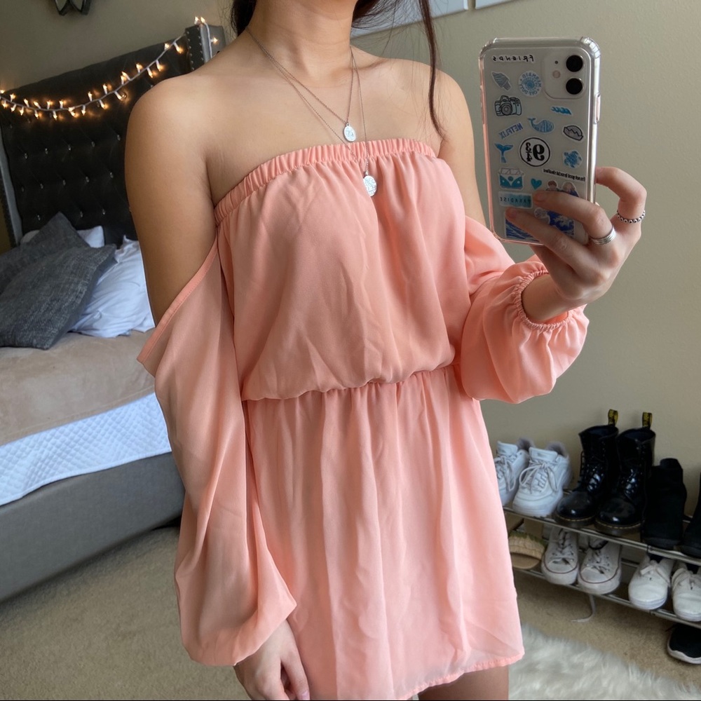 Off The Shoulder Dress - Picture 2 of 8